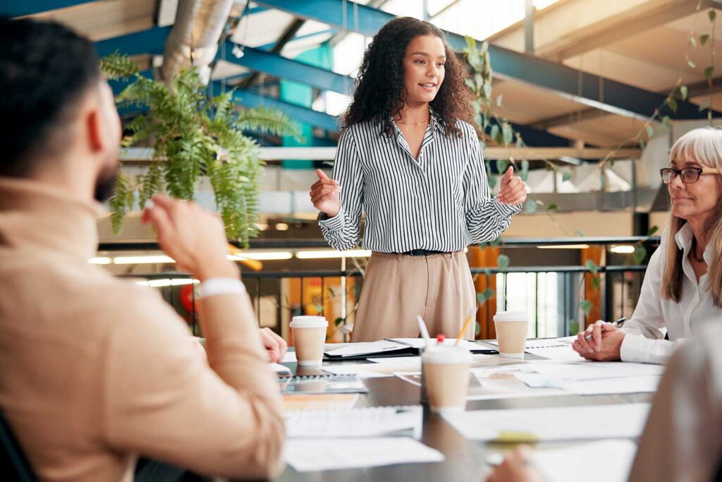 Führungsinstrumente Führungsinstrumente sind Werkzeuge, mit denen Führungskräfte Arbeit steuern.