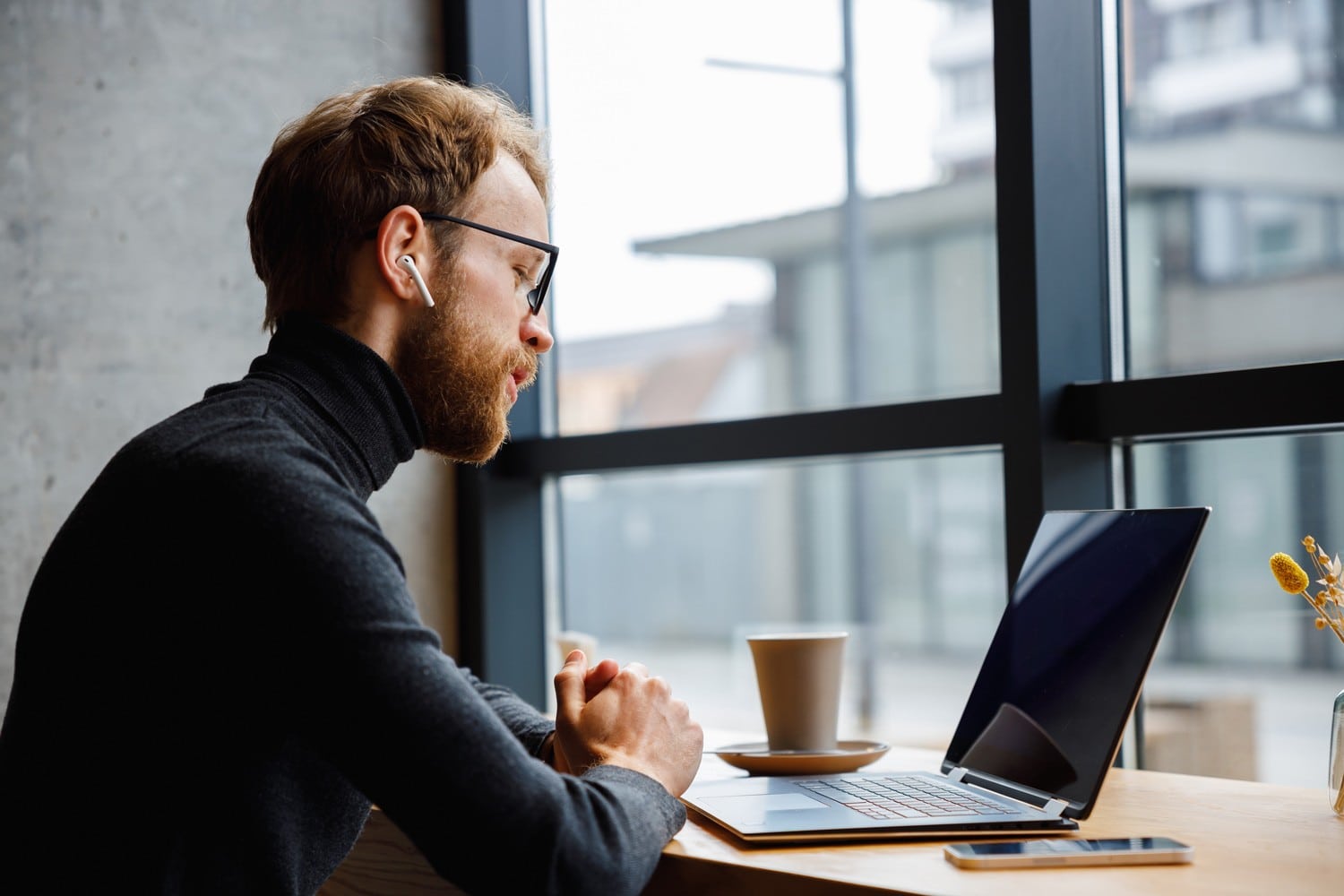 Die Zusammenarbeit mit Freelancern ist attraktiv, stellt HR aber auch vor Herausforderungen